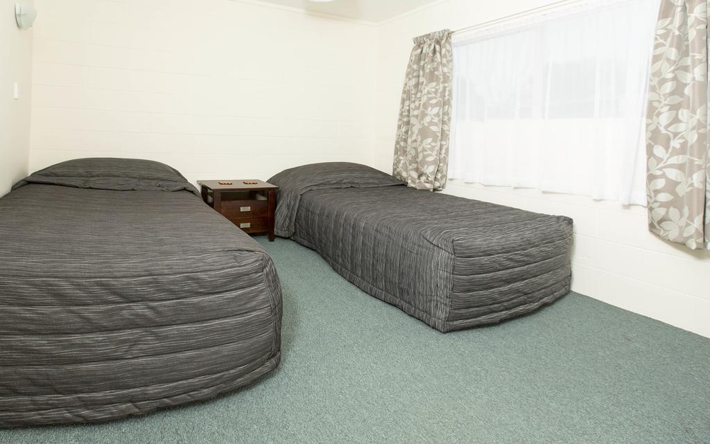 Marina Court Motel & Apartments Whangarei Cameră foto